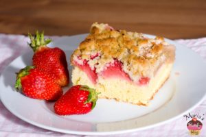 Rhabarber-Erdbeer-Kuchen